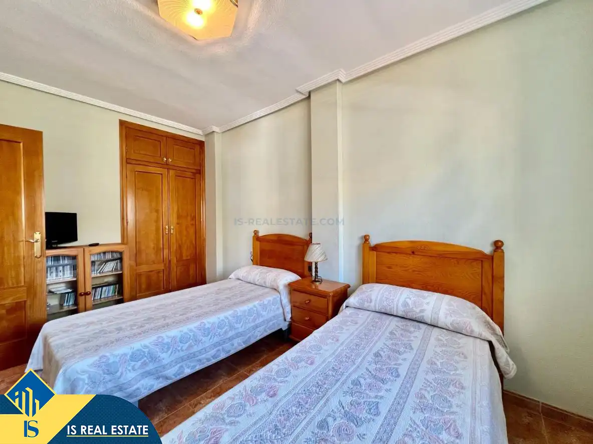 Bungalow with pool for sale in Centro, imagen 43