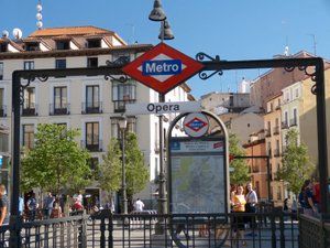Exterior view of Apartment to rent in  Madrid Capital  with Air Conditioner, Heating and Parquet flooring