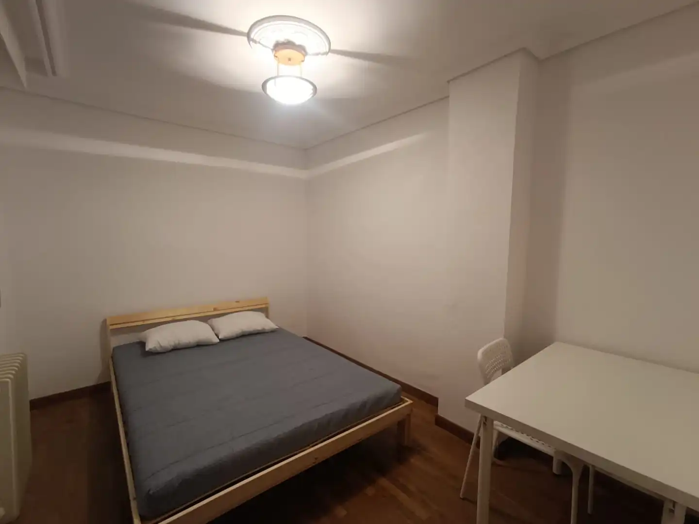 Bedroom of Flat for share in Echavacóiz