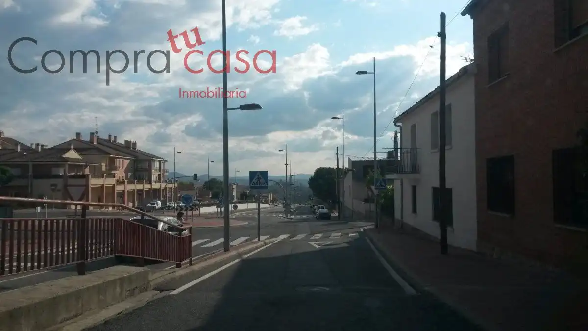Terreni e lotti in vendita a La Lastrilla, imagen 8