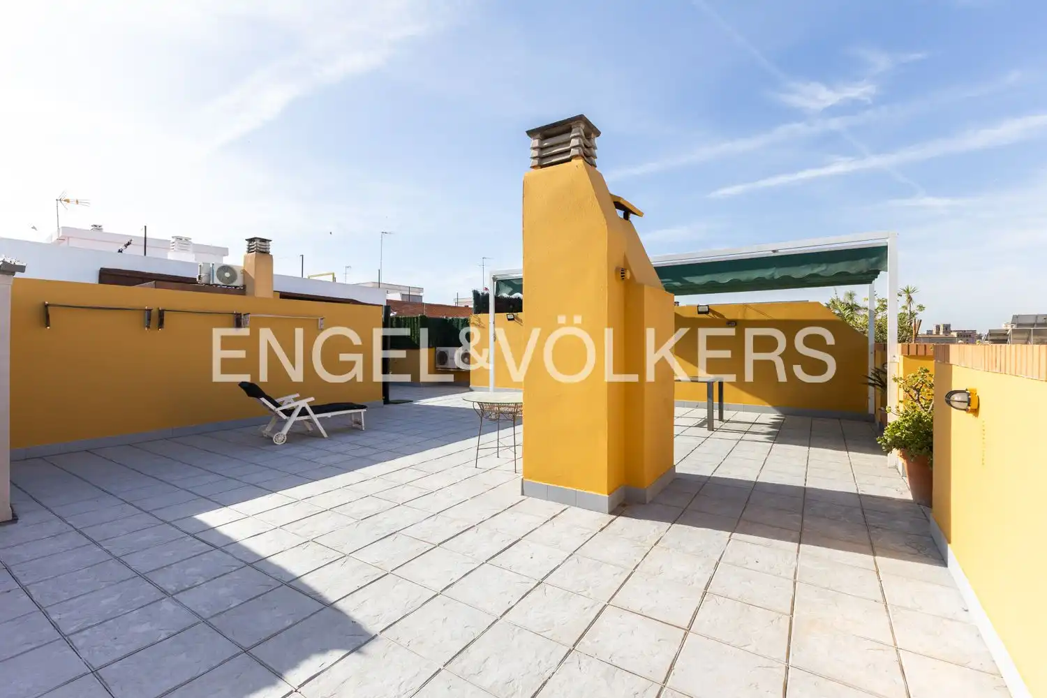 Terraza de Piso en venta en Tavernes Blanques con Aire acondicionado, Calefacción y Terraza