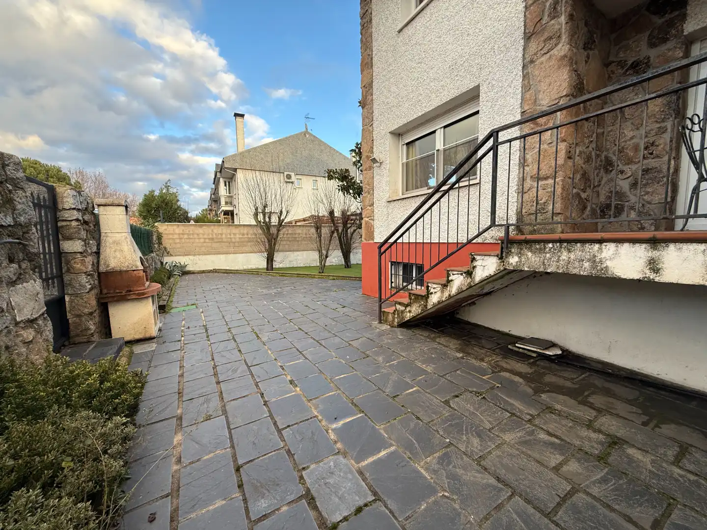 Vista exterior de Casa o chalet en venta en Galapagar con Calefacción, Jardín privado y Terraza