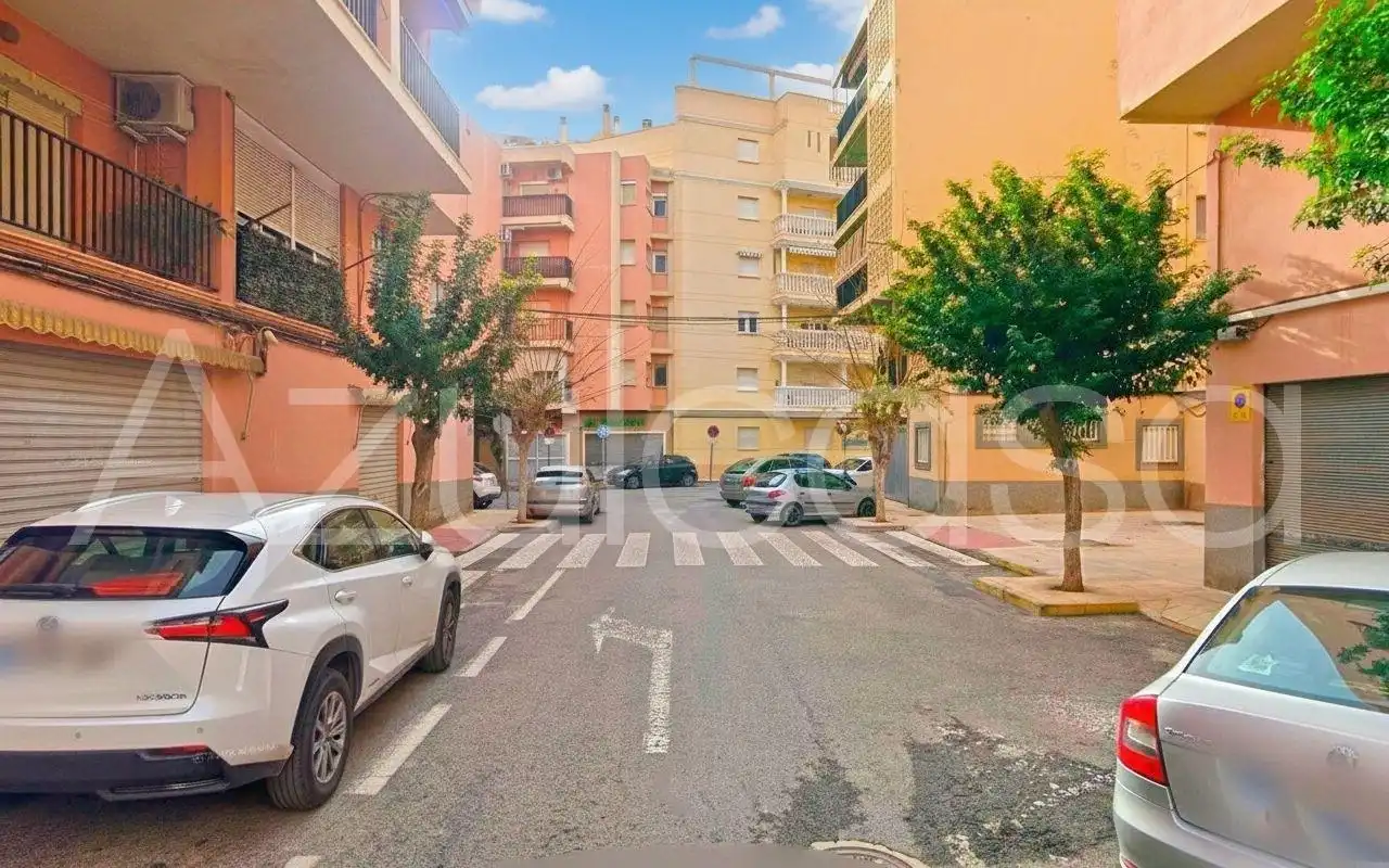 Exterior view of Flat for sale in El Campello  with Air Conditioner, Terrace and Furnished