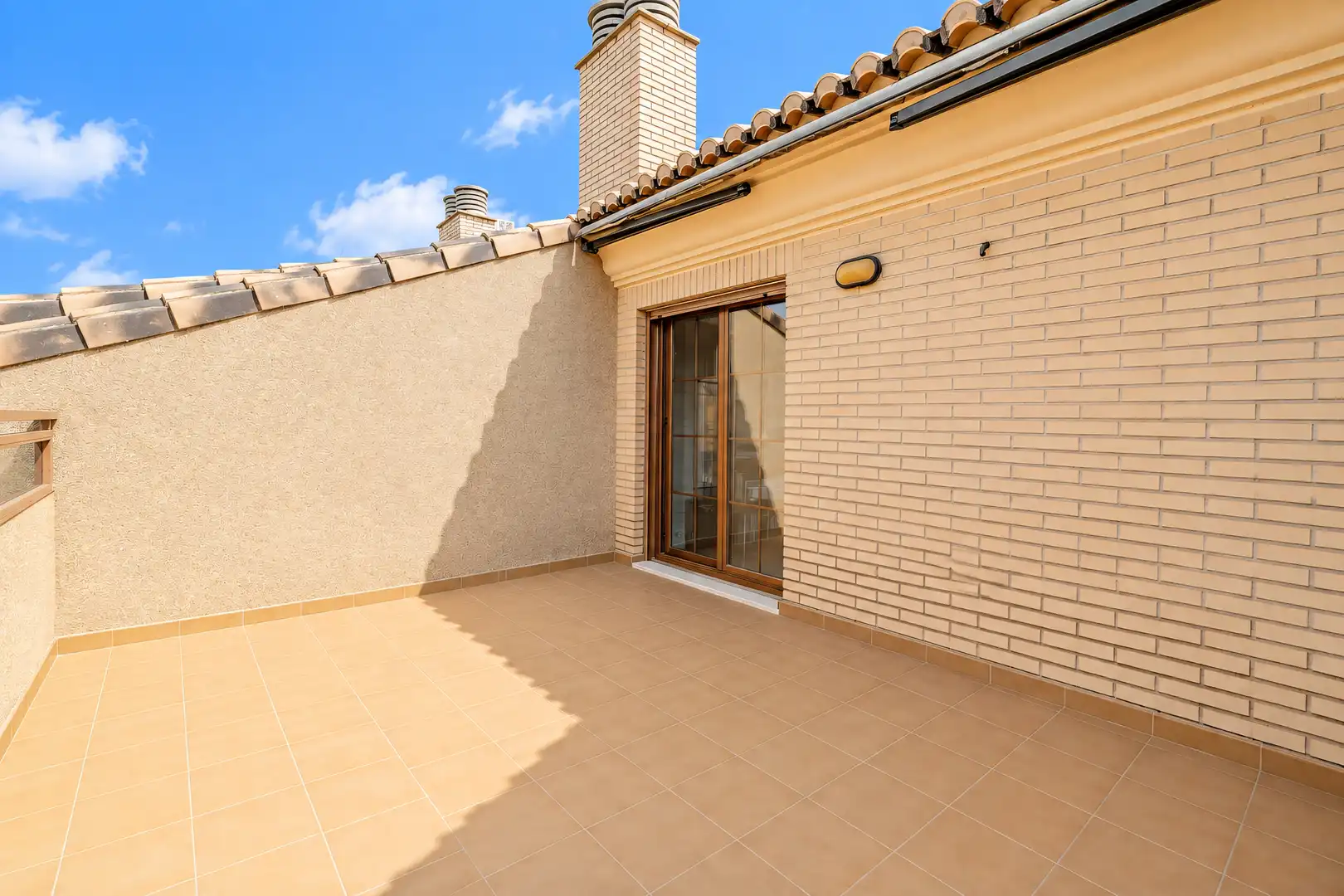 Terrassa de Casa adosada en venda en Valencia amb Calefacció, Terrassa i Traster