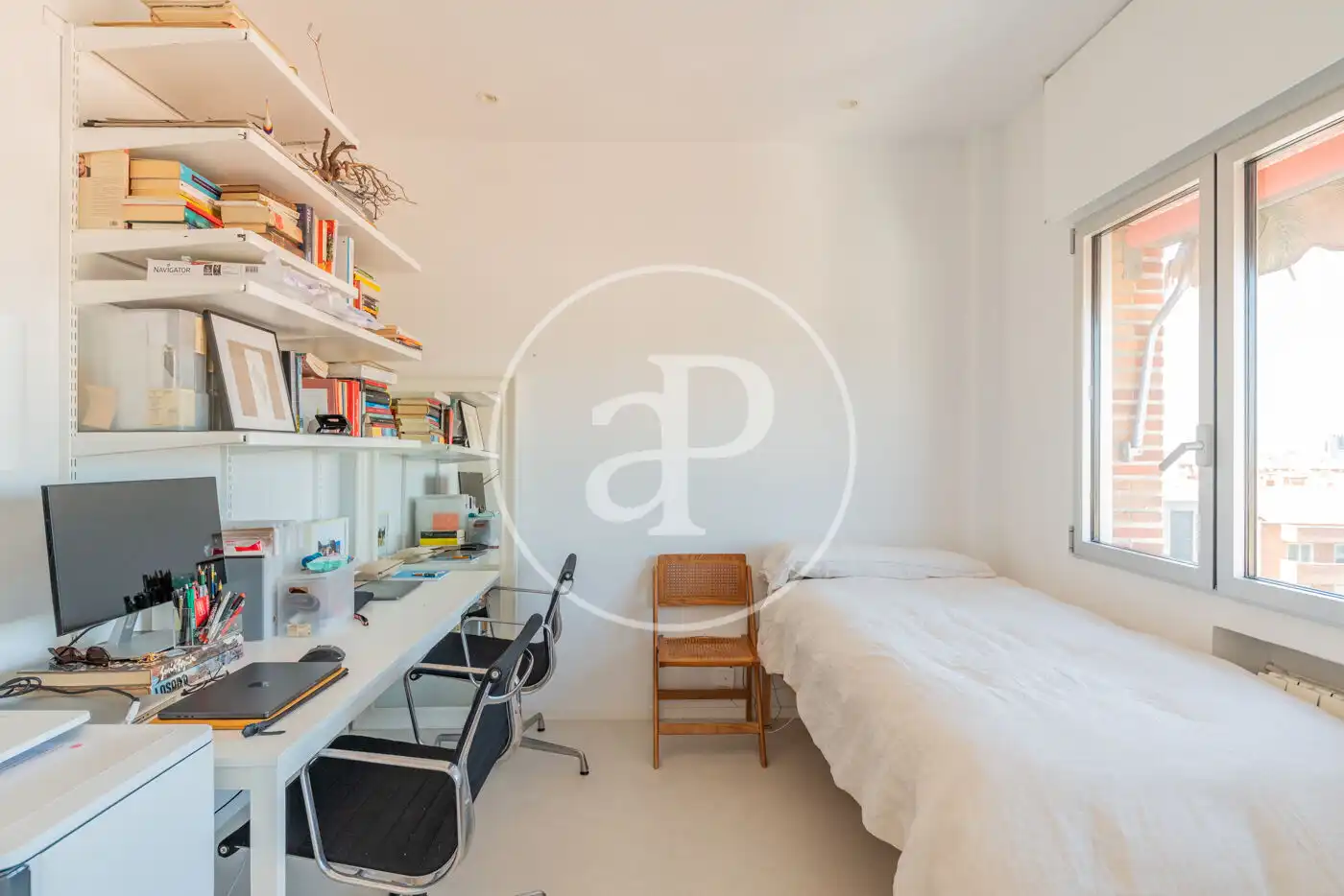 Schlafzimmer von Wohnung zur Miete in Madrid mit Klimaanlage, Heizung und Terrasse