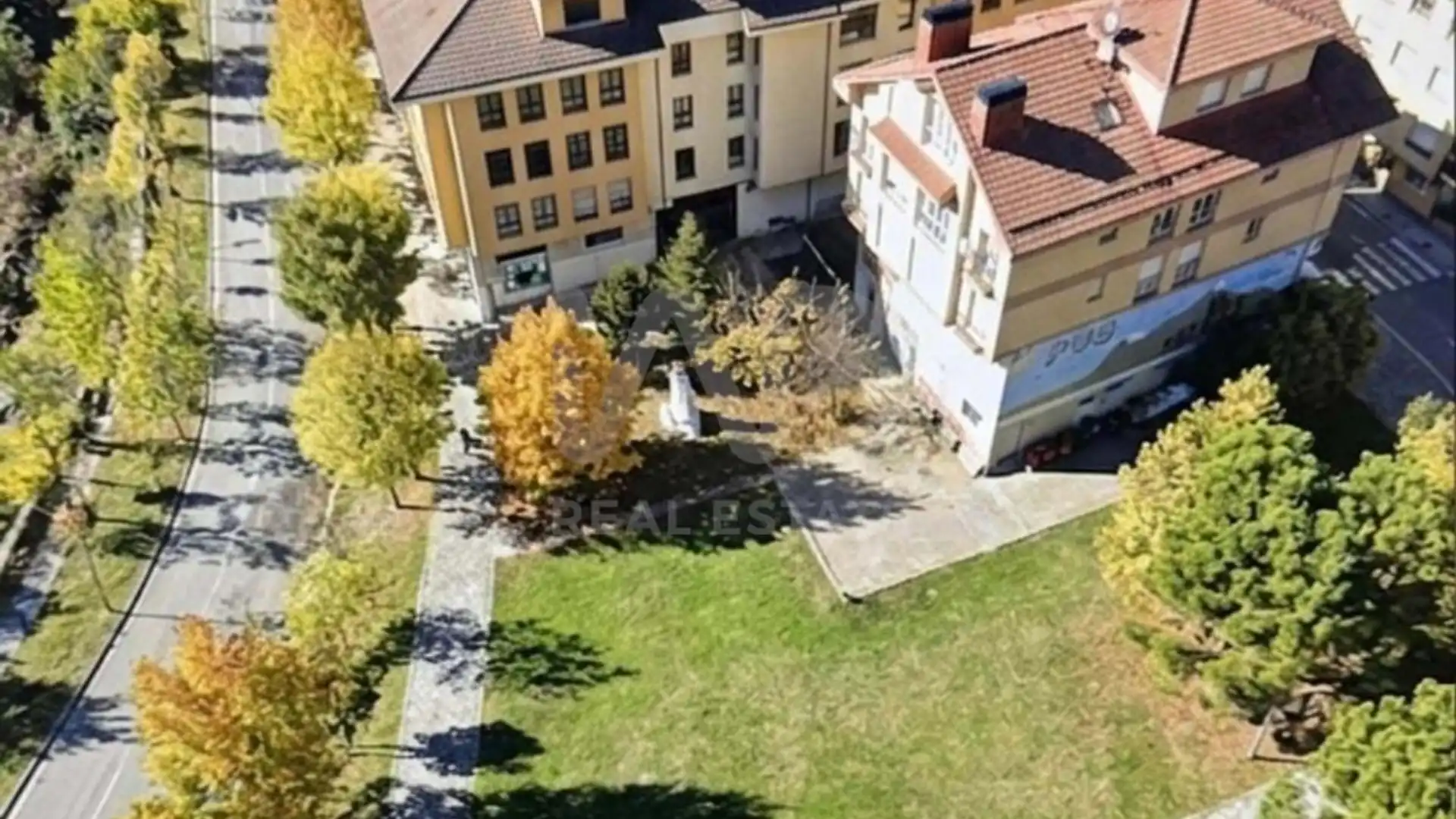 Vista exterior de Residencial en venda en Riaño