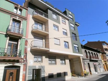 Vista exterior de Pis en venda en Mieres (Asturias) amb Calefacció i Traster