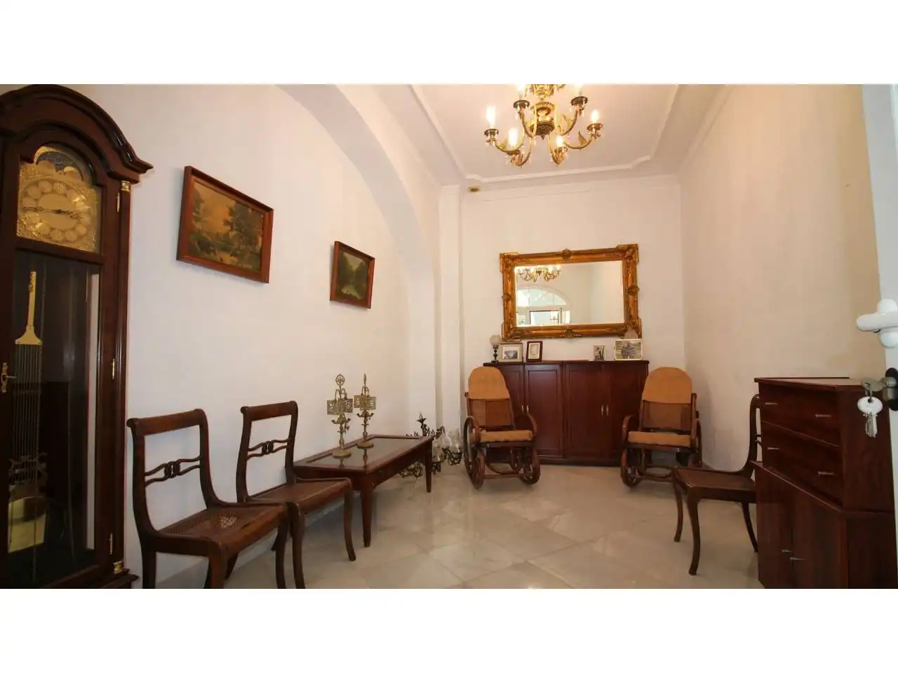 Houses for sale in Sevilla  with Air Conditioner, Heating and Terrace