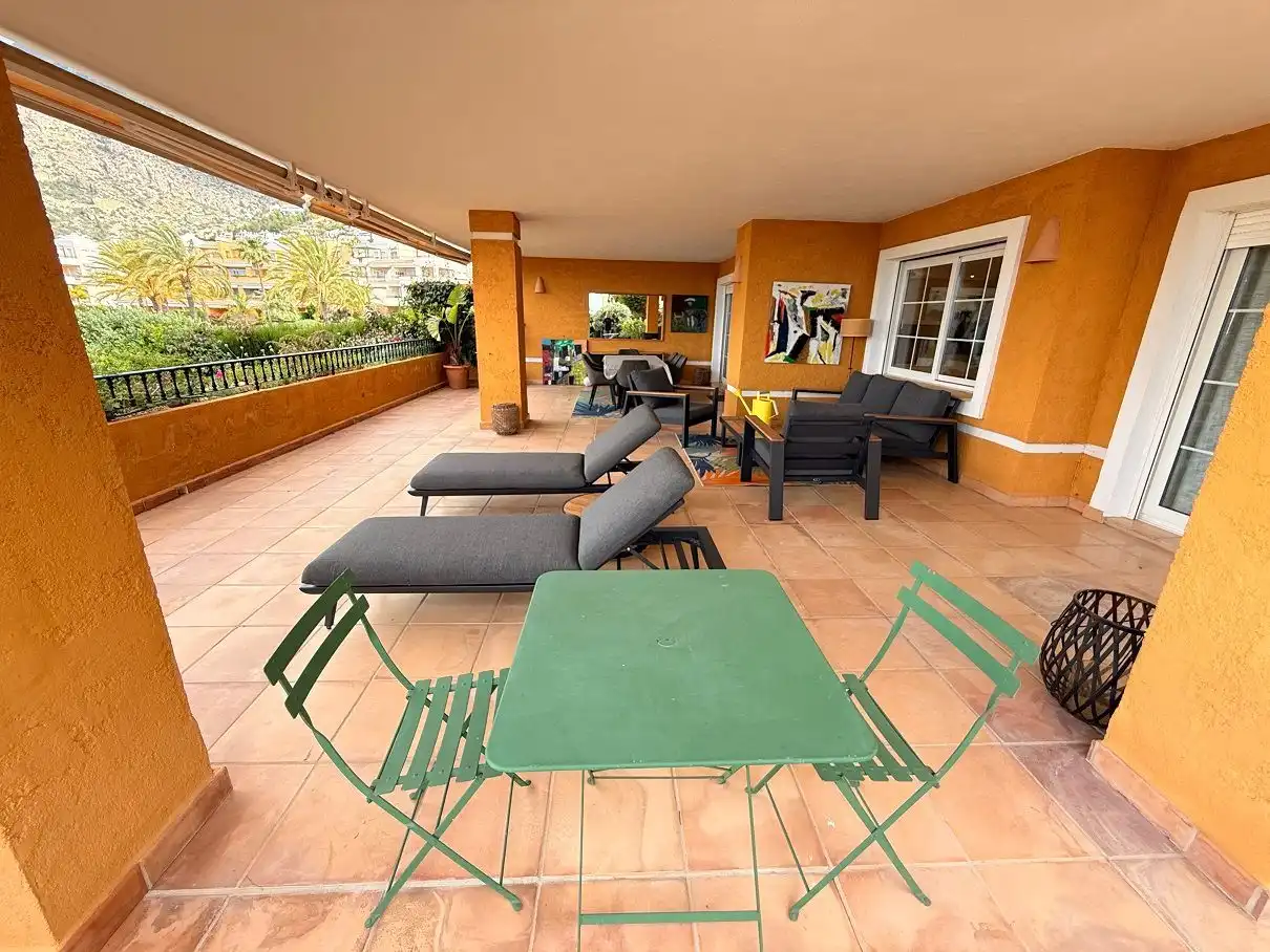 Terraza de Apartamento de alquiler en Altea con Aire acondicionado, Calefacción y Jardín privado