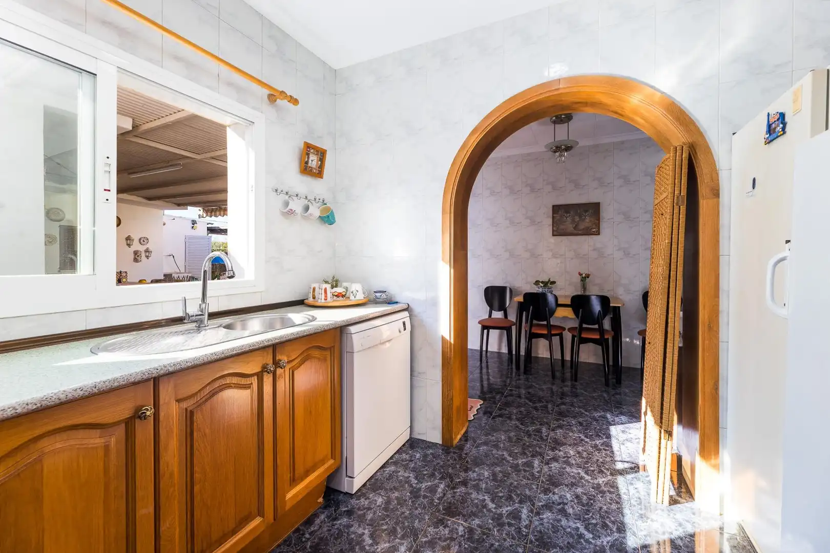 Kitchen of Houses for sale in Llevant