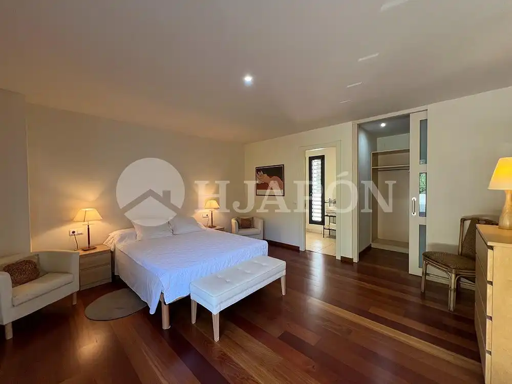 Detached homes for sale in Vallromanes, Barcelona