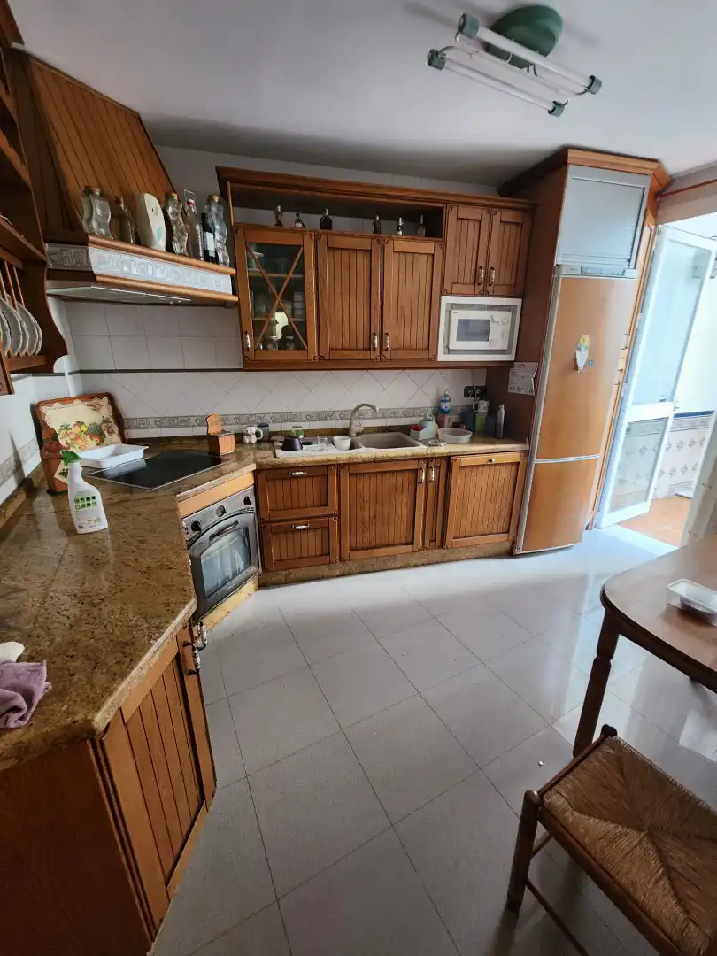 House with terrace to rent in Calle Fonseca