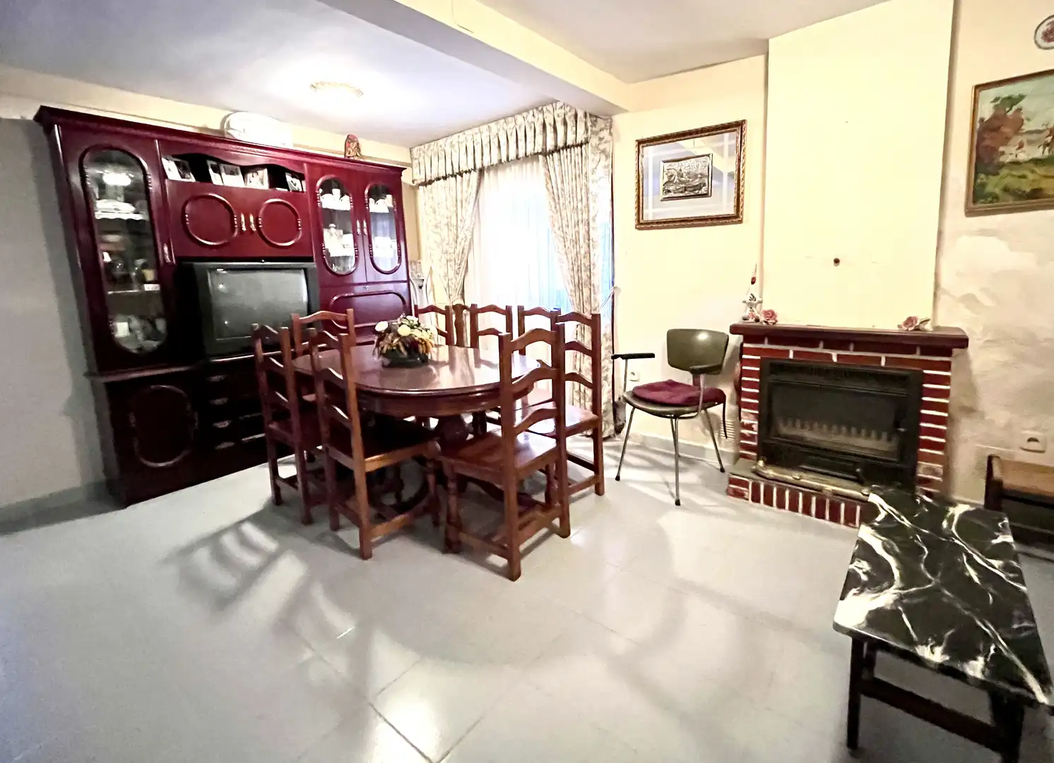 Casa adosada en venta en Hita