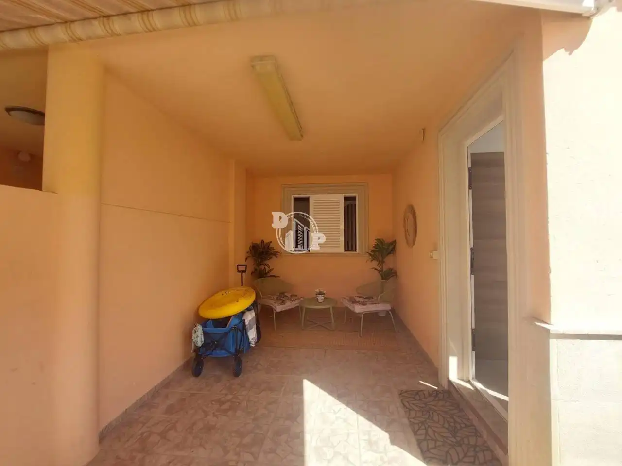 Casa adosada en venda en Benidorm amb Jardí privat
