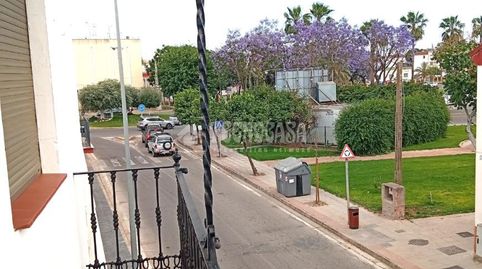 Foto 2 de Casa adosada en venta en Coria del Río, Sevilla