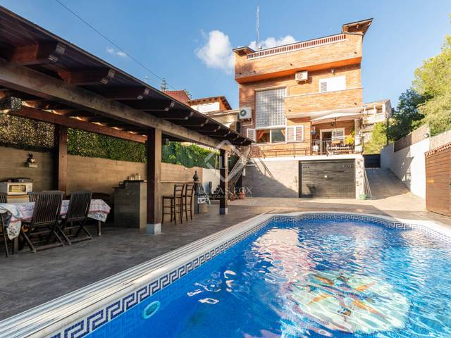 Casa-chalet en Venta en La Sentiu