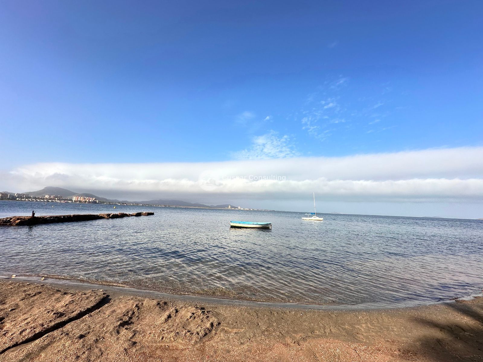 Vista exterior de Casa o xalet en venda en La Manga del Mar Menor amb Calefacció, Terrassa i Rentadora