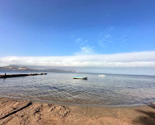 Vista exterior de Casa o xalet en venda en La Manga del Mar Menor amb Calefacció, Terrassa i Rentadora