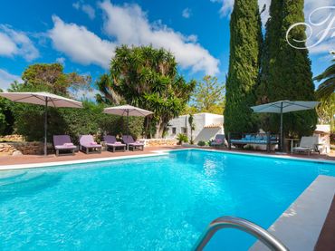 Xalet amb piscina en venda a Sant Antoni de Portmany