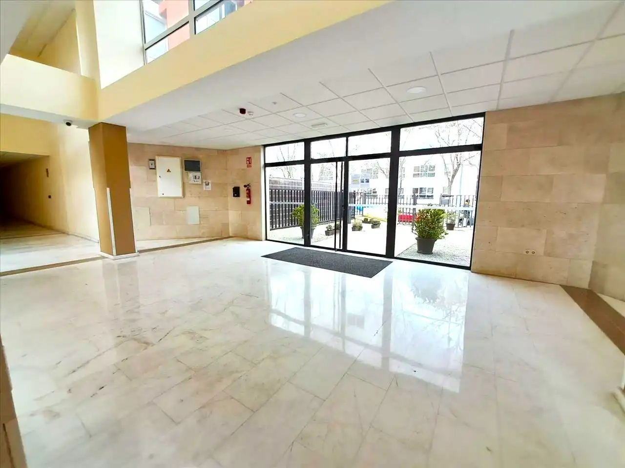 Garaje en venta en CALERA, Zona Industrial