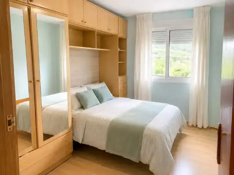 Schlafzimmer von Wohnung zur Miete in Villablino, León