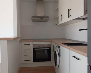Cuina de Apartament de lloguer en Badajoz Capital amb Aire condicionat, Calefacció i Forn