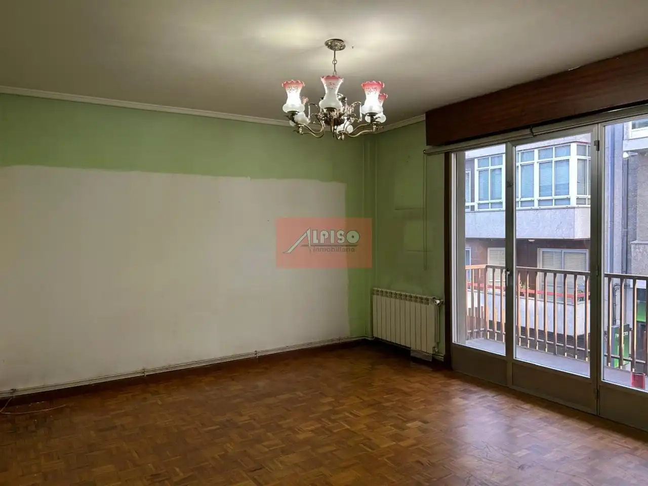 Living room of Flat for sale in Ourense Capital   with Heating, Parquet flooring and Terrace