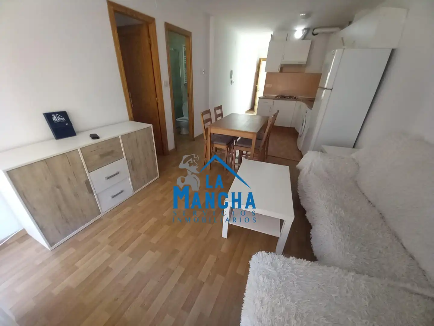 Sala de estar de Piso de alquiler en  Albacete Capital con Calefacción, Terraza y Amueblado