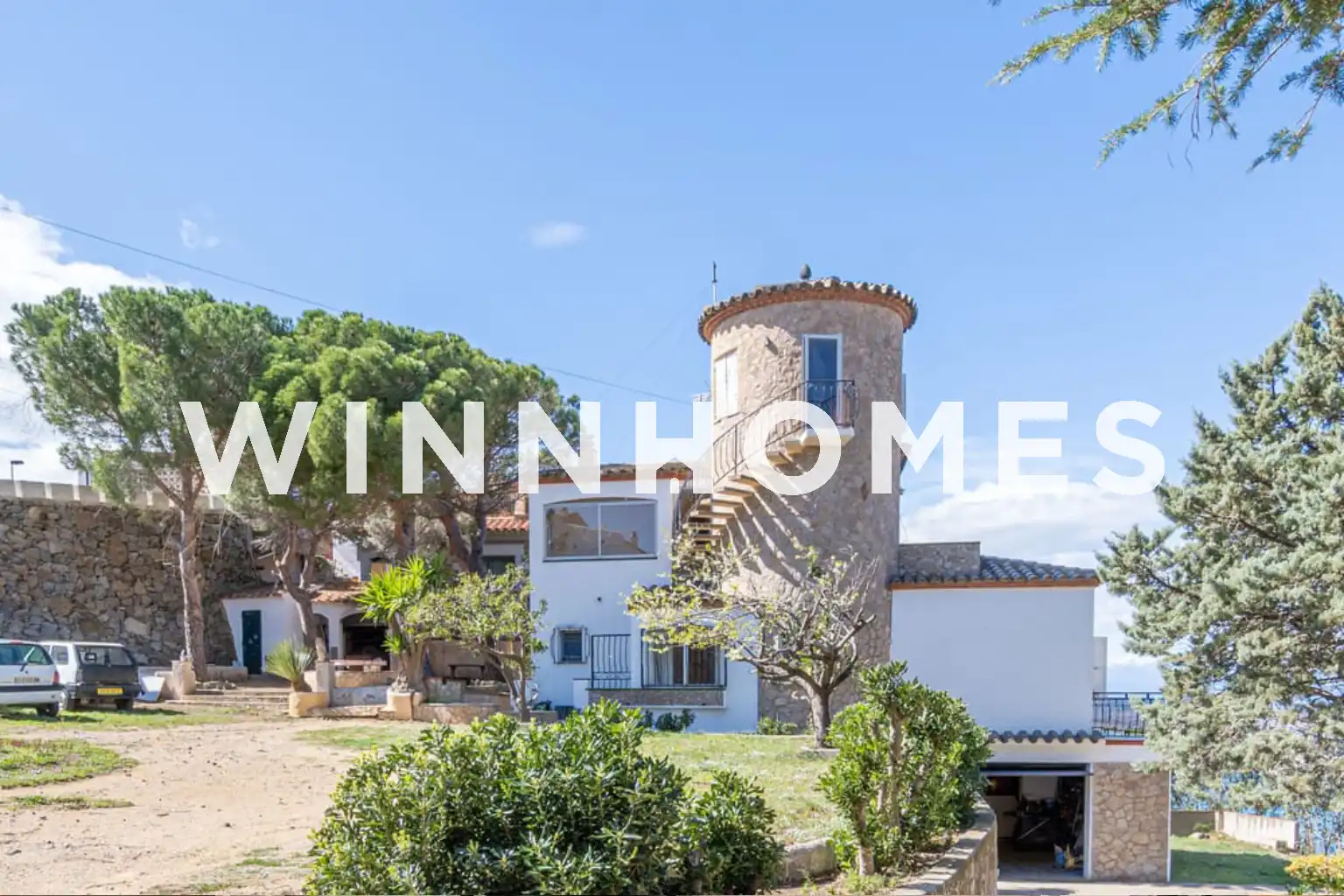 Vista exterior de Casa o xalet en venda en Roses amb Calefacció, Jardí privat i Terrassa