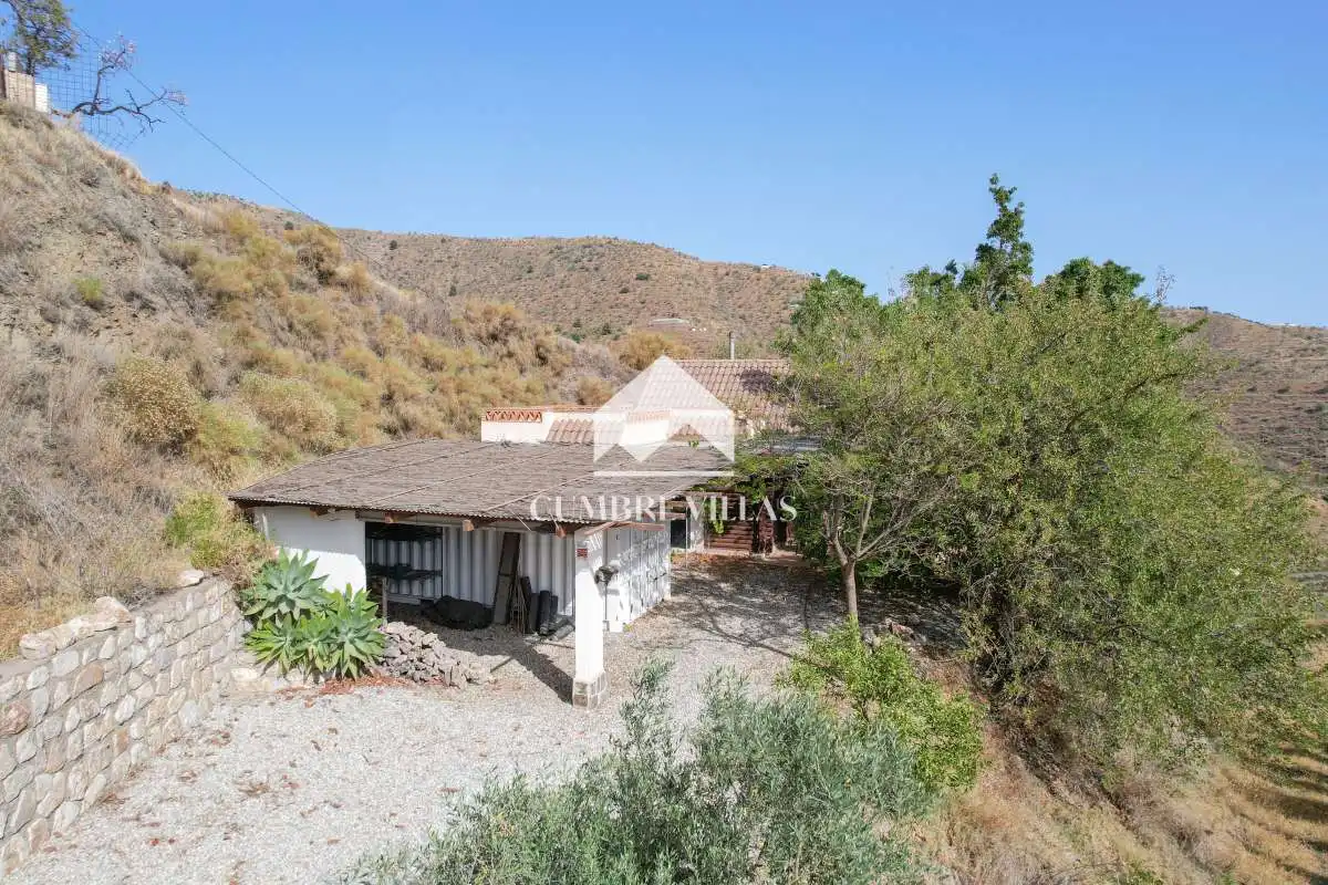 Casa rústica amb jardí en venda a Ítrabo, imagen 80