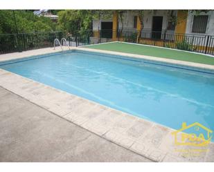 Swimming pool of House or chalet for sale in Palma del Río  with Swimming Pool and Furnished