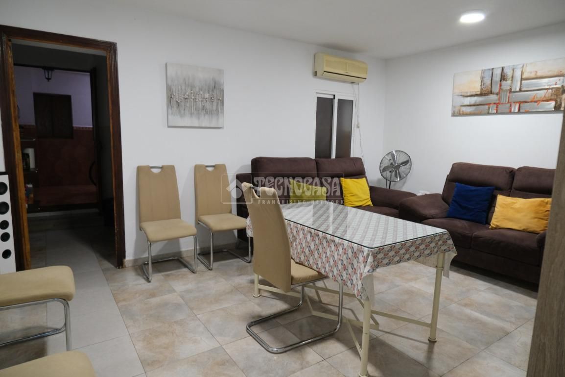 Casa adosada en venda en  Sevilla Capital