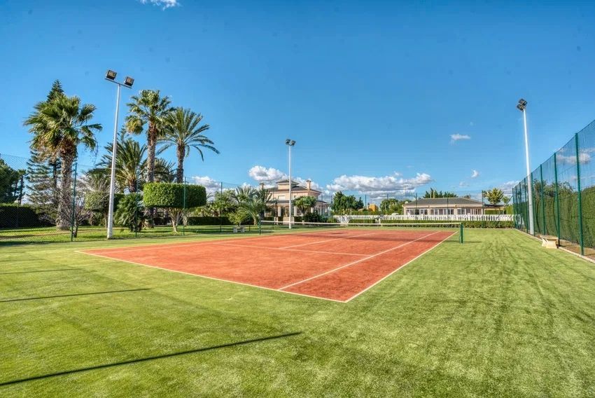 Exterior view of House or chalet for sale in Elche / Elx  with Air Conditioner, Private garden and Terrace