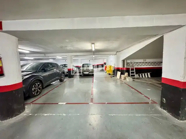 Parking de Piso de alquiler en Madrid
