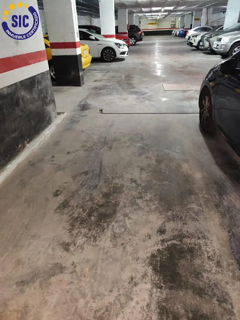 Garaje en venta en Valencia