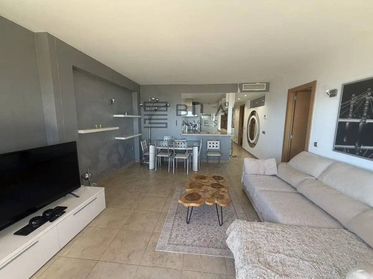 Sala de estar de Piso en venta en Benalmádena con Aire acondicionado, Terraza y Piscina