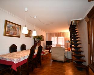 Living room of Flat for sale in  Logroño  with Air Conditioner, Terrace and Swimming Pool