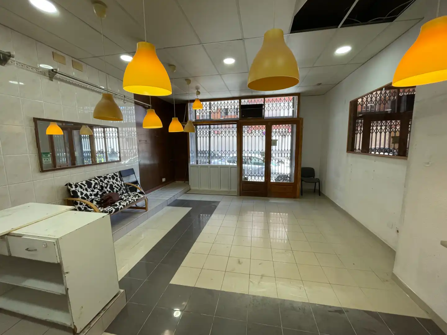Local comercial en venda a Carrer de Sant Isidre 8, imagen 3