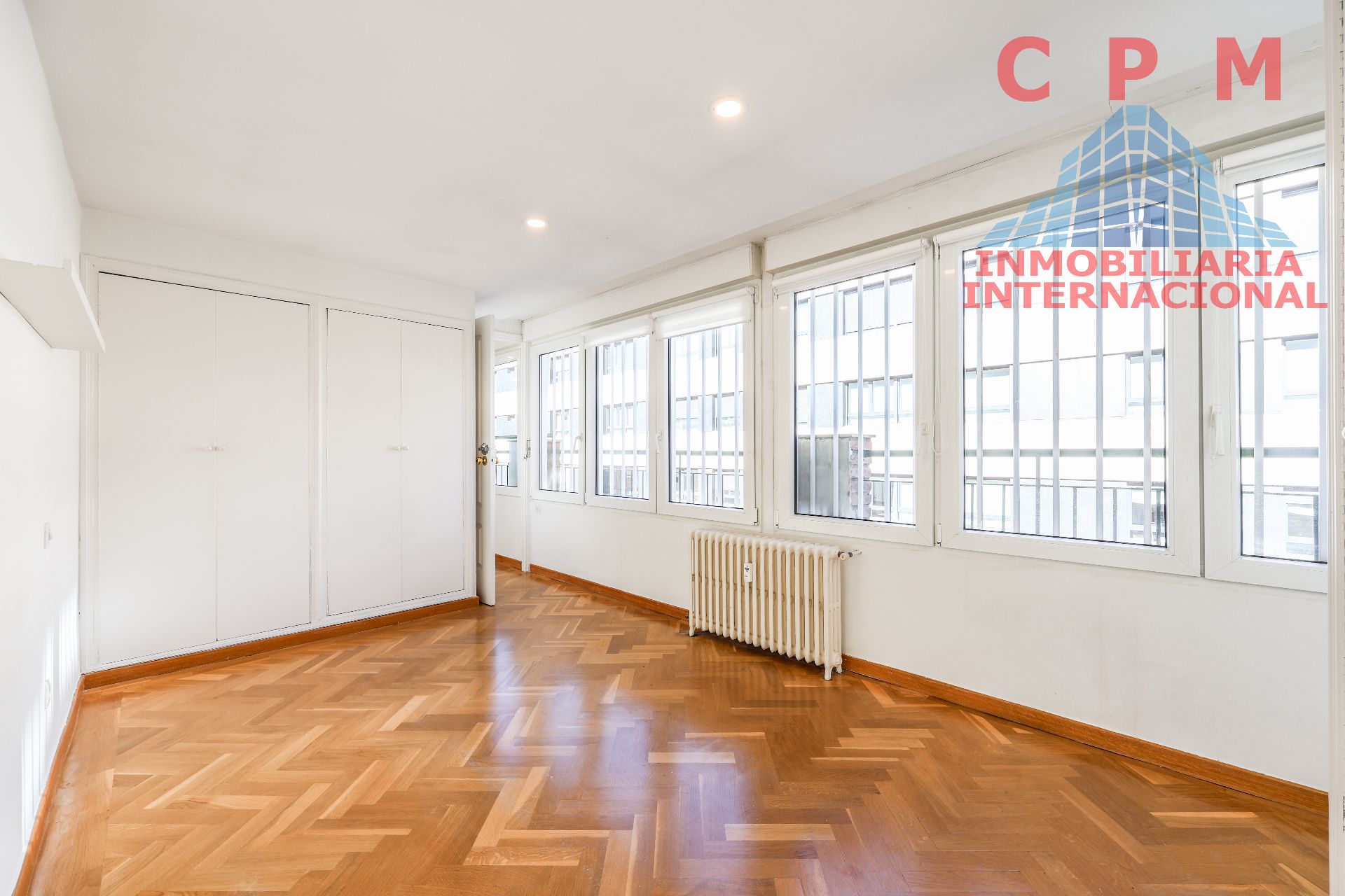 Dormitori de Pis de lloguer en  Madrid Capital amb Aire condicionat, Calefacció i Parquet