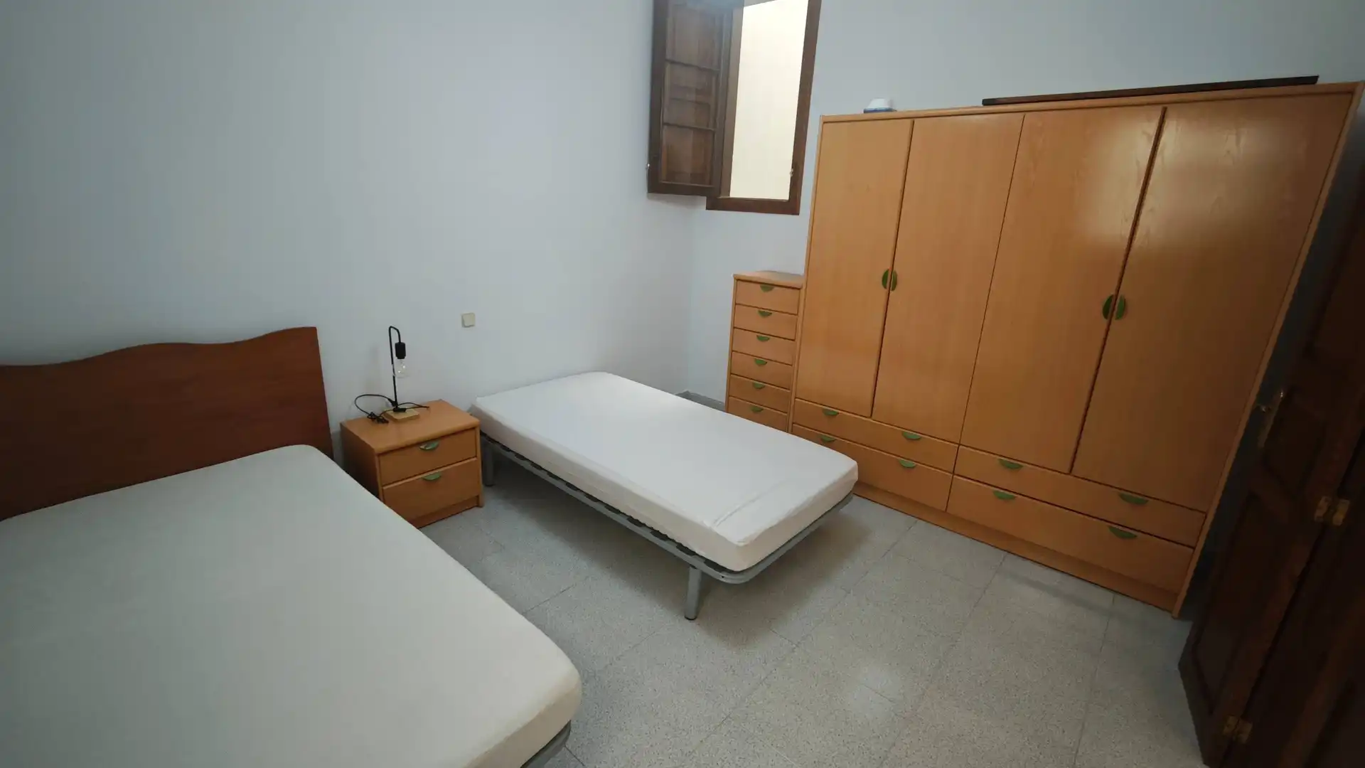 Schlafzimmer von Wohnung zur Miete in Las Palmas de Gran Canaria mit Balkon