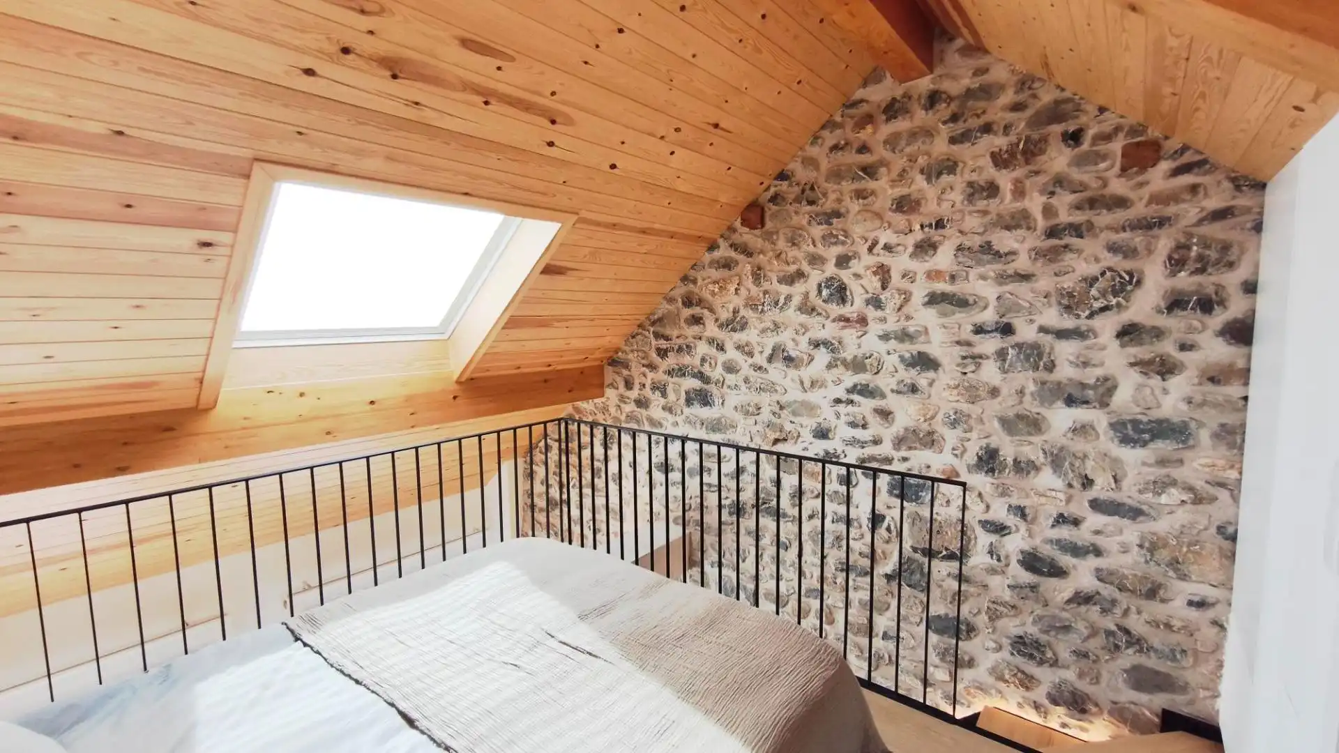 Balcony of Houses for sale in Panticosa  with Heating, Furnished and Balcony