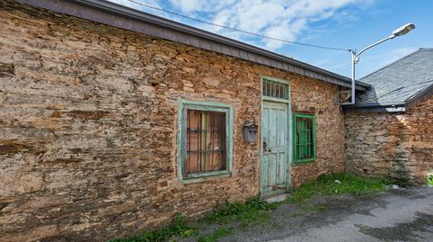 Casa a restaurar con terreno edificable en A Rúa, imatge 2