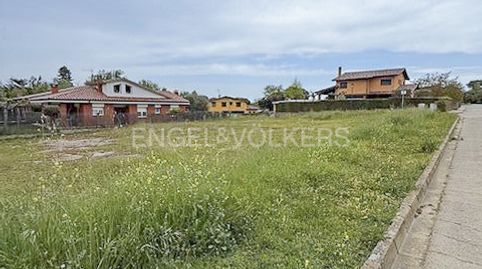 Terreno céntrico en el pueblo de Seva