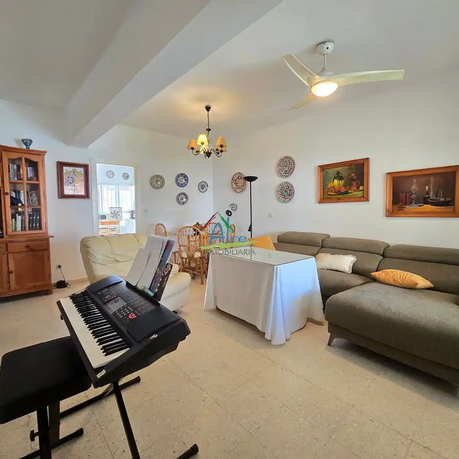 Sala de estar de Casa o chalet en venta en Almonte con Jardín privado, Terraza y Trastero