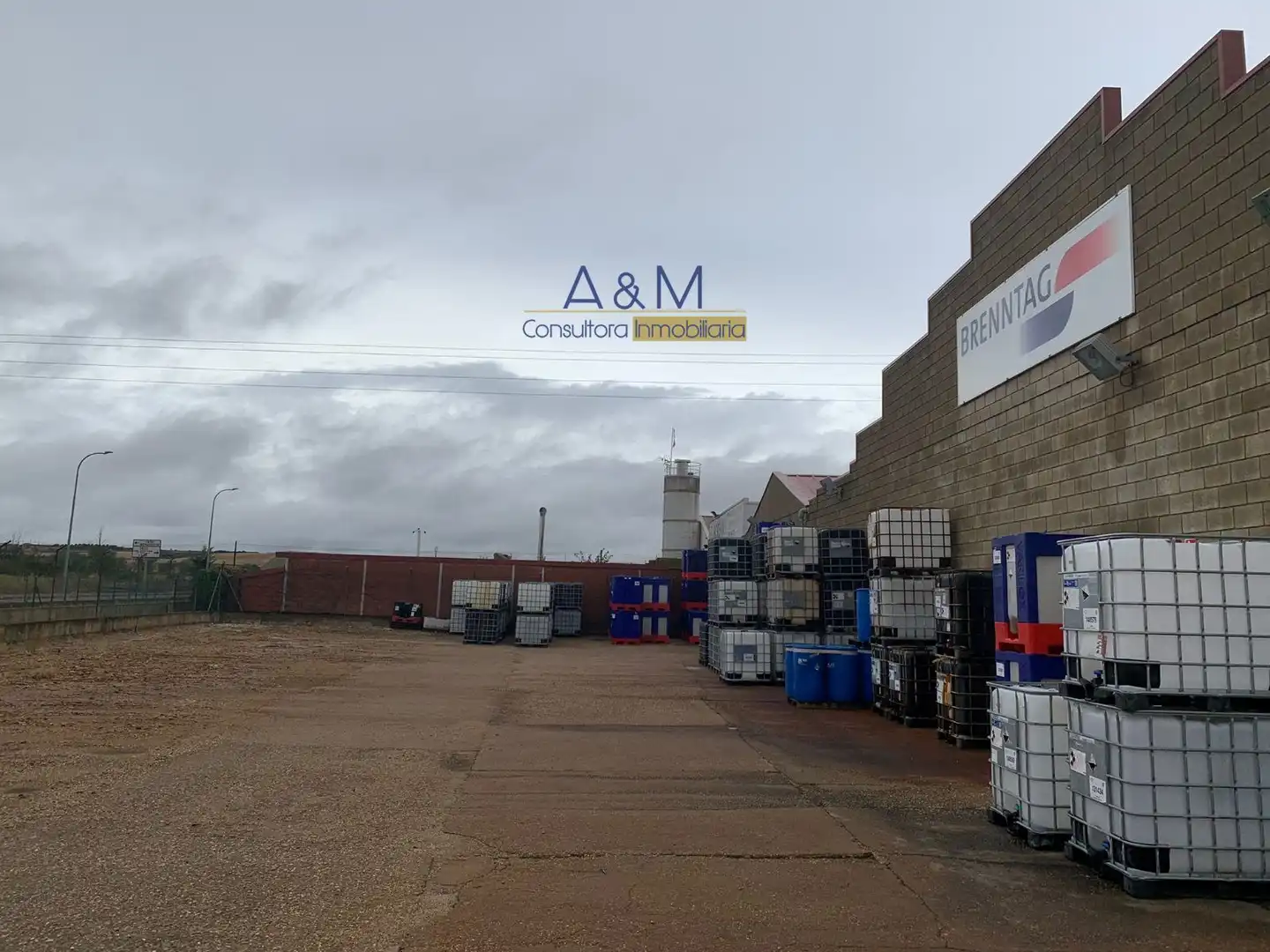 Vista exterior de Nave industrial en venta en San Cristóbal de Entreviñas