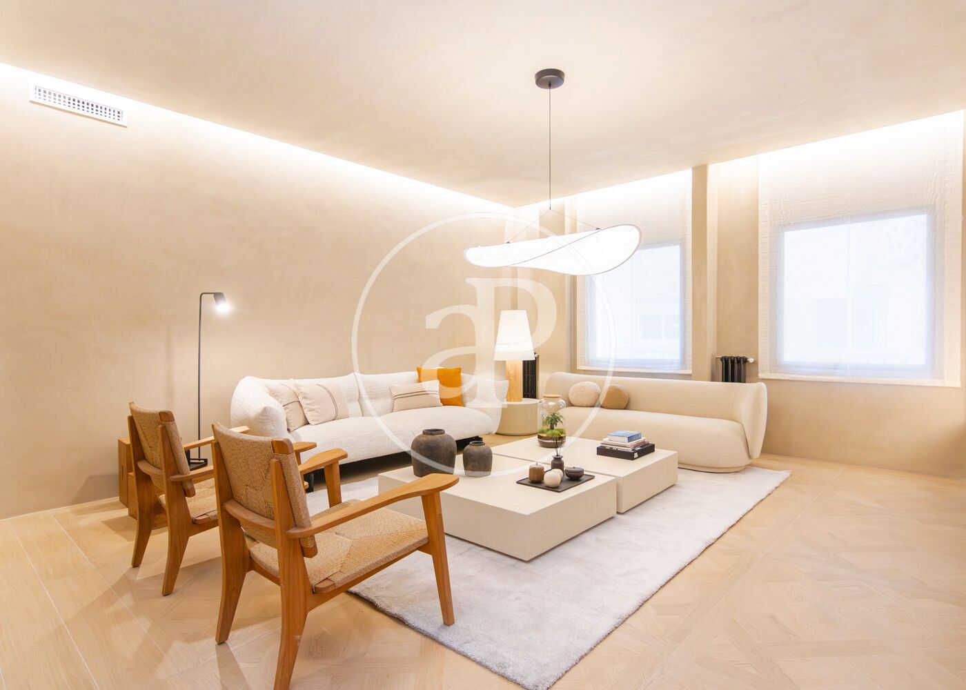 Living room of Flat for sale in  Madrid Capital  with Air Conditioner, Heating and Storage room