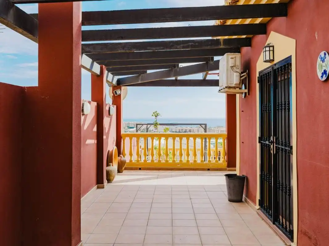 Terrassa de Casa o xalet en venda en Torrox amb Aire condicionat, Calefacció i Jardí privat