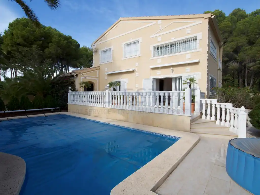 Fotografía del inmueble reportado: 2.700 €/mes — Altea, Altea