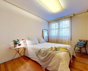 Bedroom of Flat for sale in Bilbao   with Terrace and Balcony