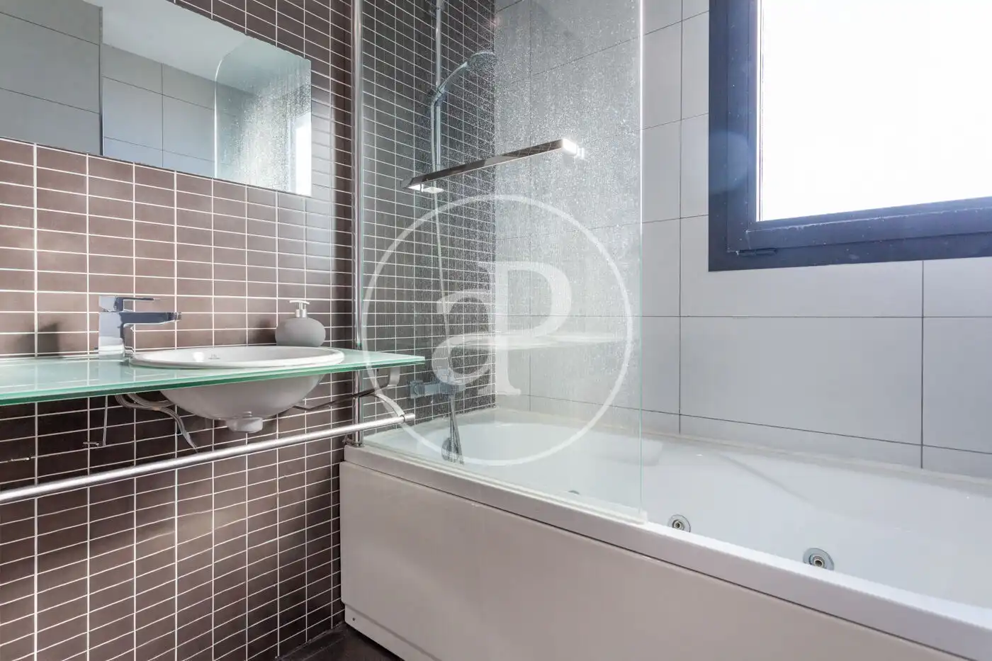 Baño de Ático en venta en Valencia con Aire acondicionado, Calefacción y Terraza